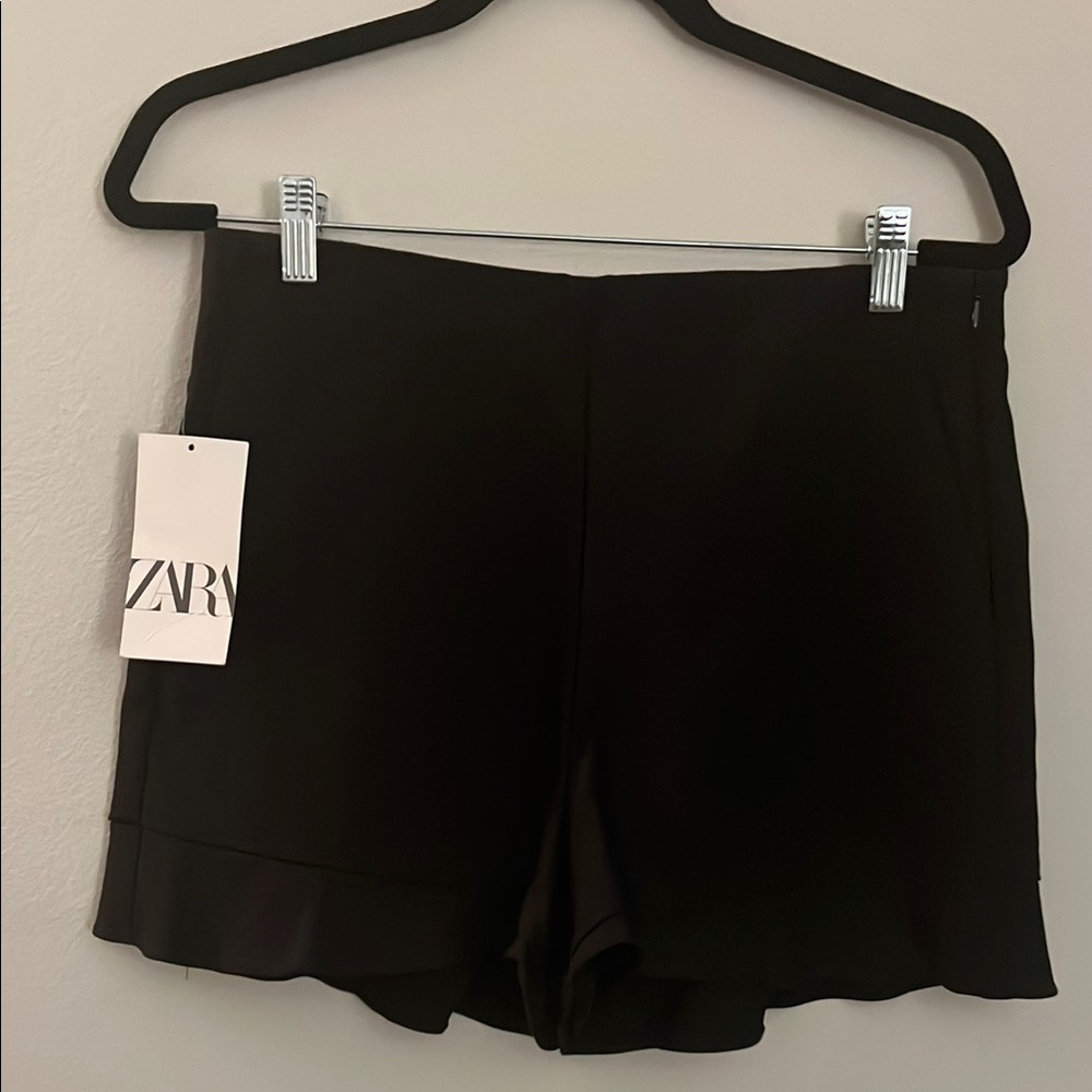 Zara Black High Waist Shorts with Feminine Flare